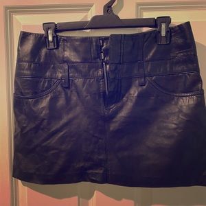 Theysken’s Theory Black Leather Mini Skirt